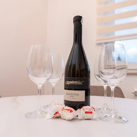 Suncani Vrhovi Apartment