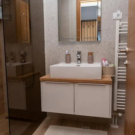 Apartment Suncani Vrhovi *