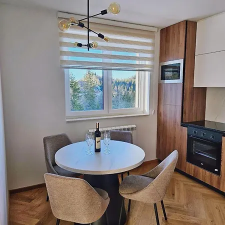 Suncani Vrhovi Apartment *