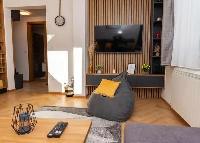 Suncani Vrhovi 公寓 亚霍里纳