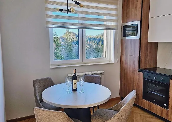 Suncani Vrhovi 公寓 *